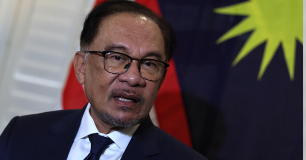 招商引资谈合作 首相今首访德国